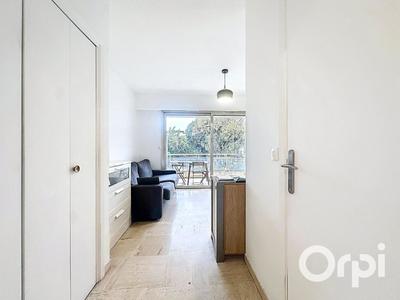 Studio - 26 m² - 1 pièce