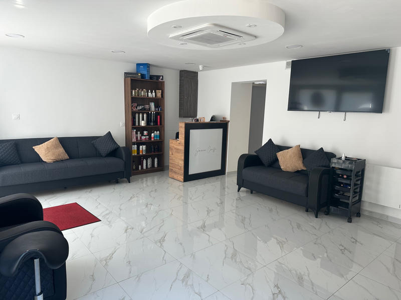 Fonds de commerce - Magasins - 51 m²