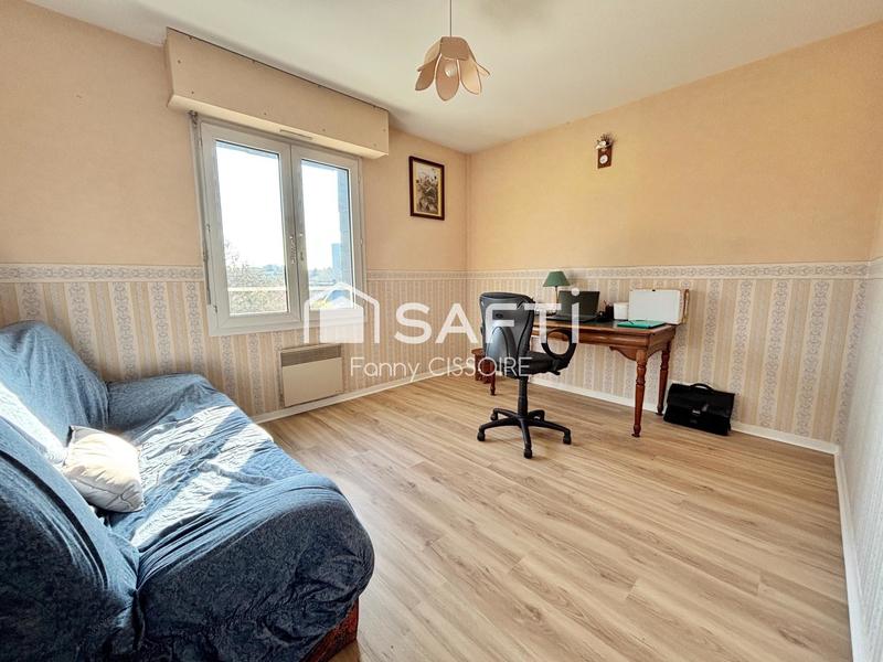 Appartement - 117 m² - 6 pièces