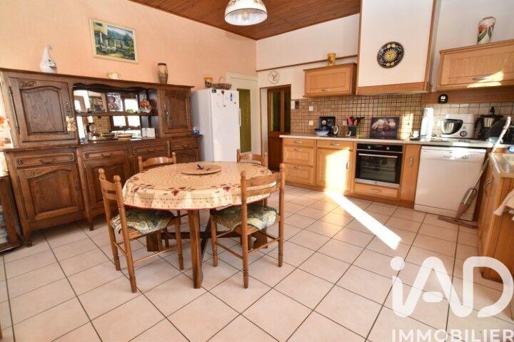 Maison - 110 m² - 6 pièces