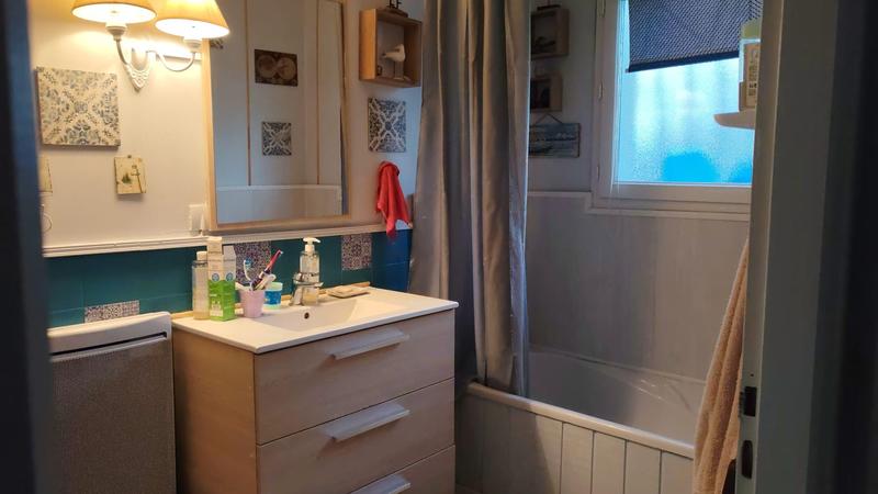 Maison - 215 m² - 7 pièces