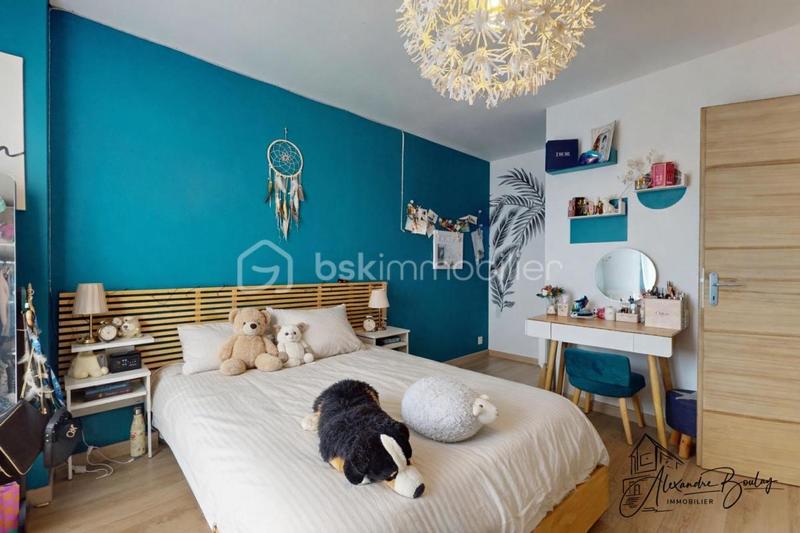 Maison traditionnelle - 140 m² - 6 pièces