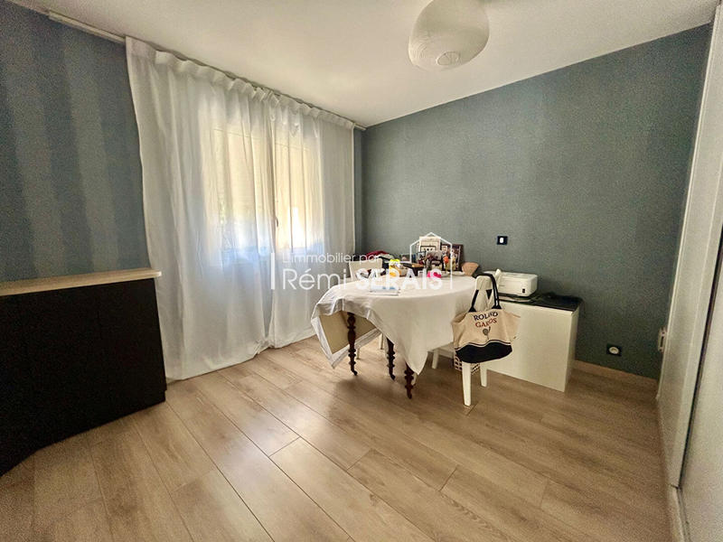 Maison - 186 m² - 6 pièces