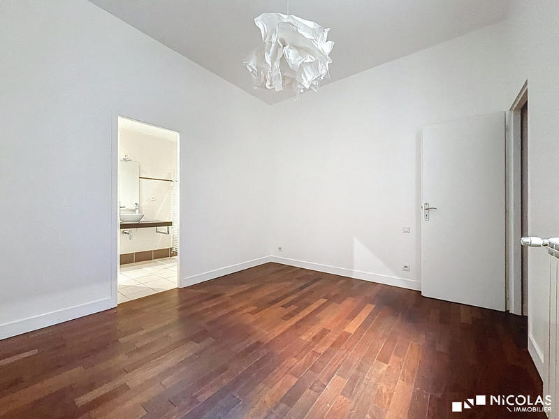 Appartement - 124 m² - 4 pièces