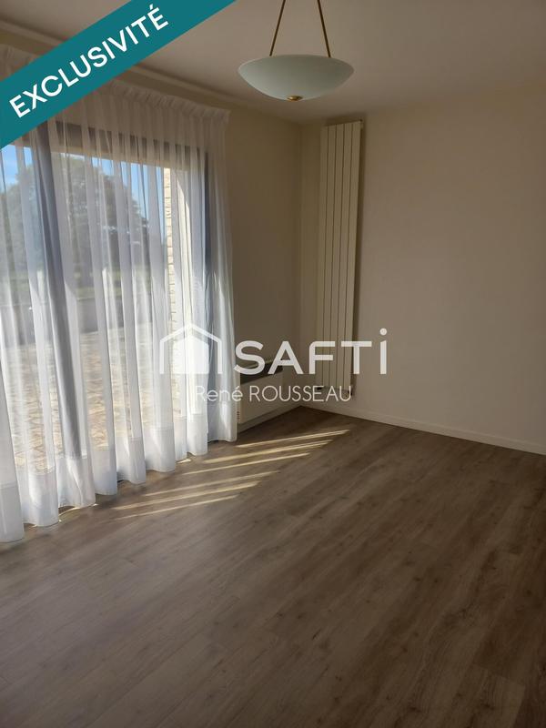 Maison - 95 000 m² - 6 pièces