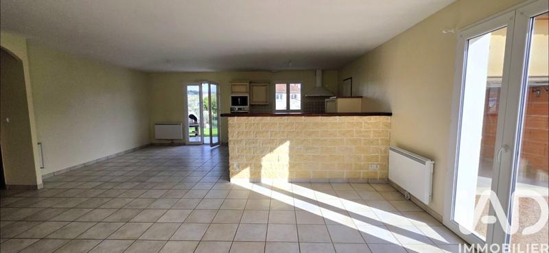 Maison - 104 m² - 5 pièces