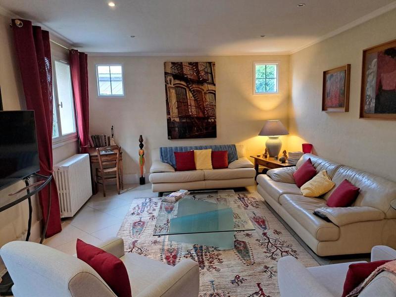 Maison - 125 m² - 6 pièces