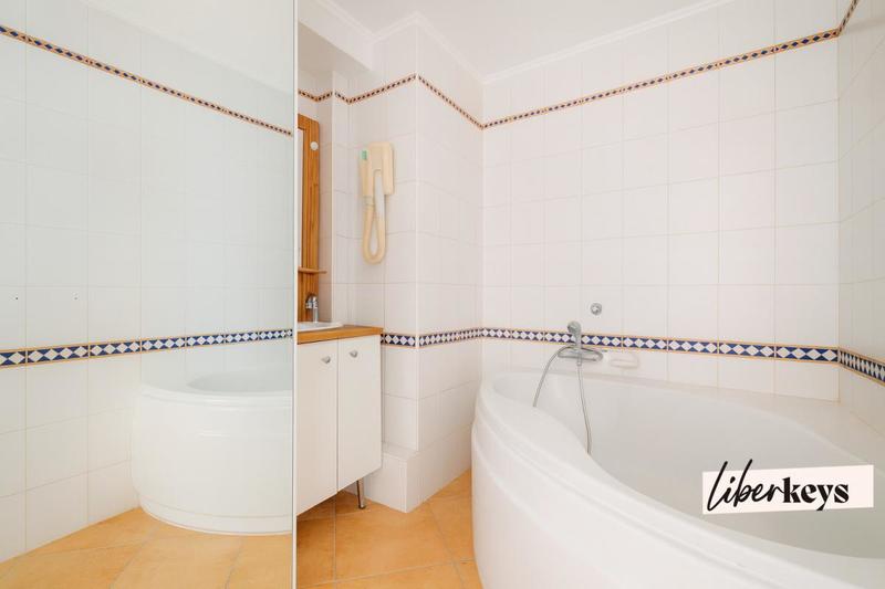 Appartement - 105 m² - 5 pièces