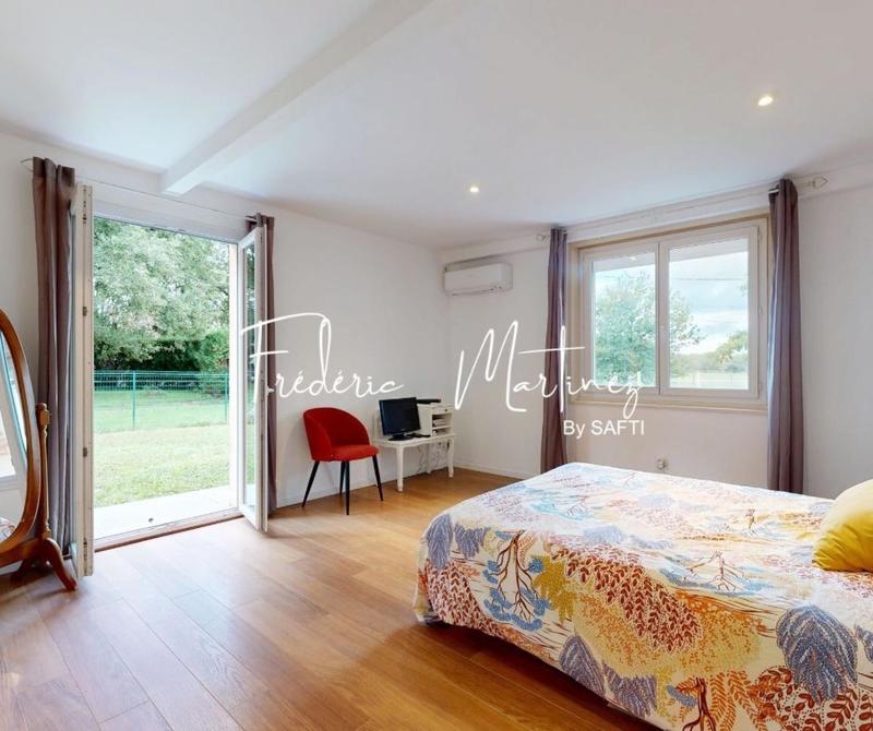 Maison - 168 m² - 6 pièces