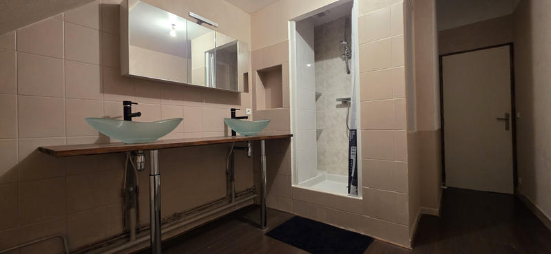 Maison - 167 m² - 6 pièces