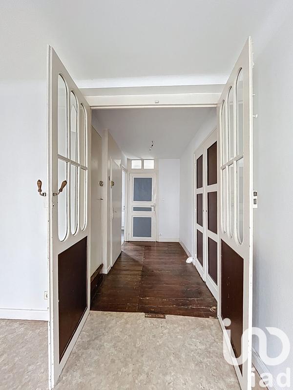 Appartement - 99 m² - 3 pièces