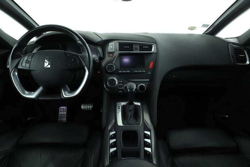 Ds Ds 5 2.0 Blue-HDi Sport Chic Eat6 180 ch