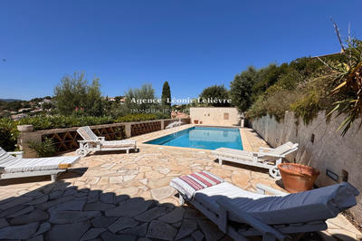 Villa - 110 m² - 5 pièces