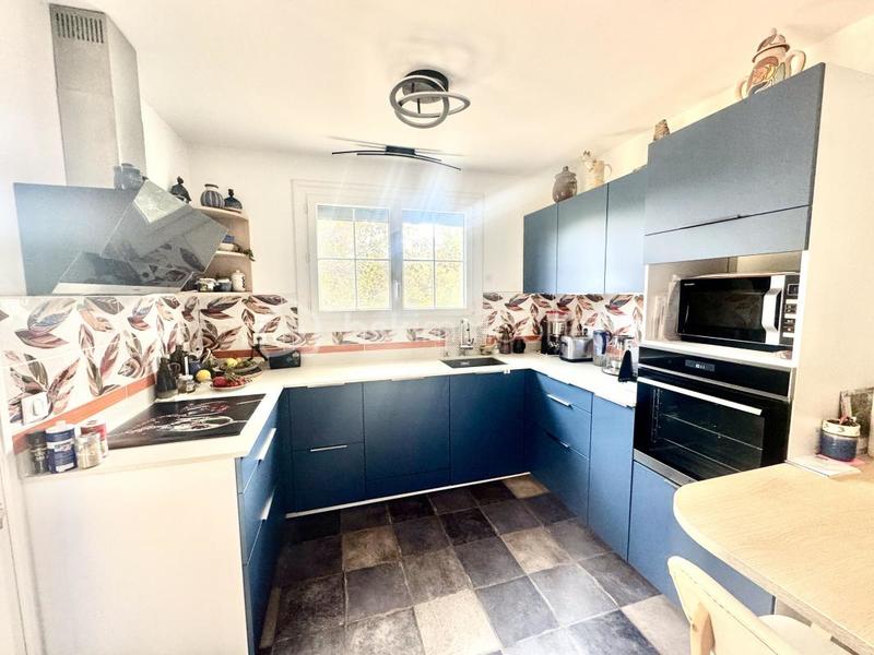 Villa - 217 m² - 8 pièces