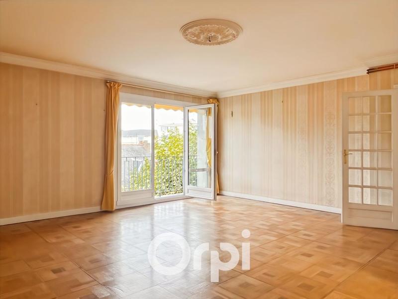 Appartement - 99 m² - 4 pièces