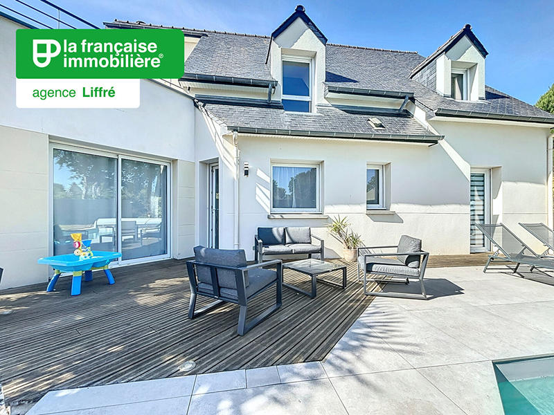 Maison - 170 m² - 7 pièces