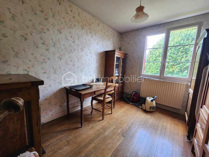 Maison traditionnelle - 137 m² - 8 pièces