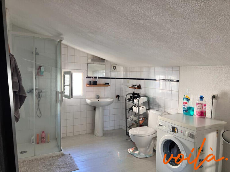 Immeuble - 74 m² - 5 pièces