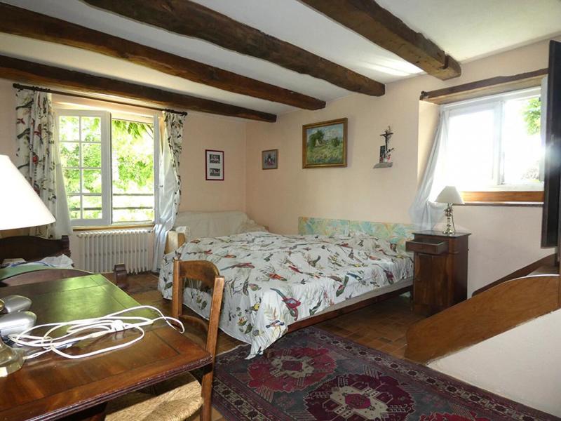 Maison - 440 m² - 16 pièces