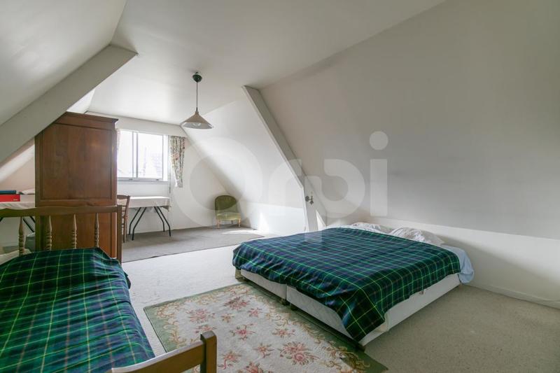 Maison - 140 m² - 4 pièces