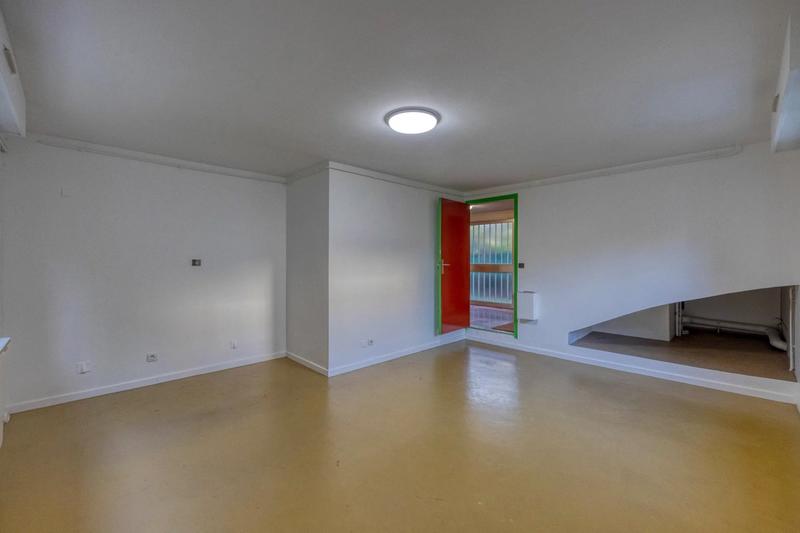 Maison - 207 m² - 8 pièces