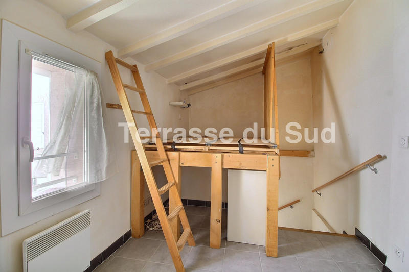 Immeuble - 84 m² - 5 pièces