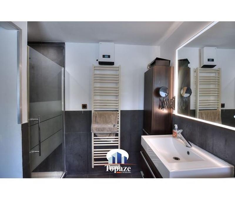 Propriété - 180 m² - 6 pièces