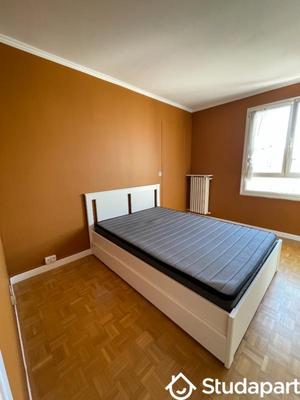 Chambre - 8 m² - 1 pièce