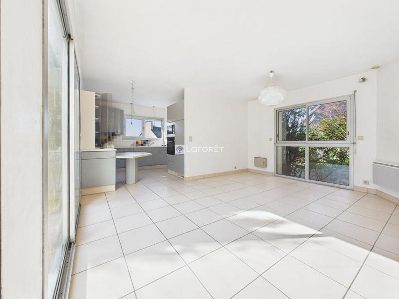 Maison - 160 m² - 7 pièces