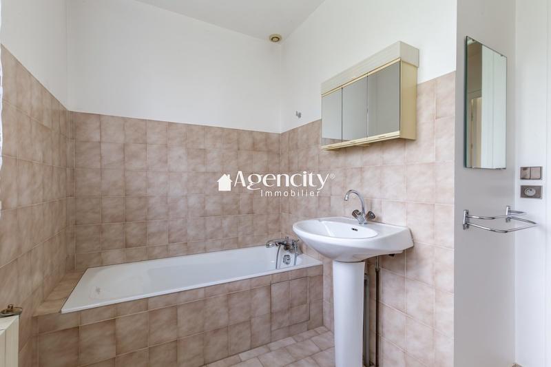 Maison - 89 m² - 4 pièces