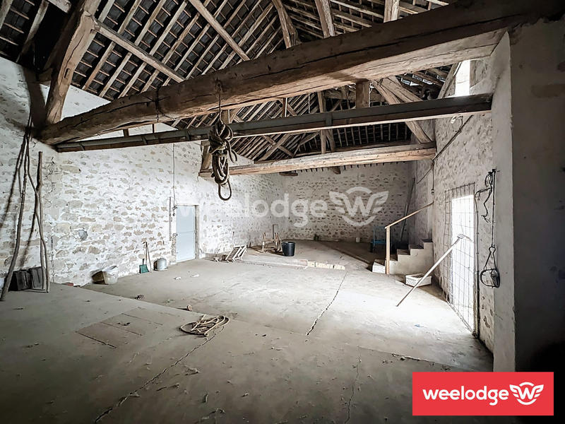 Ferme - 505 m² - 10 pièces