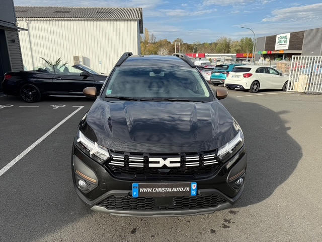 Dacia Jogger 5 Places Extreme Hybrid 140