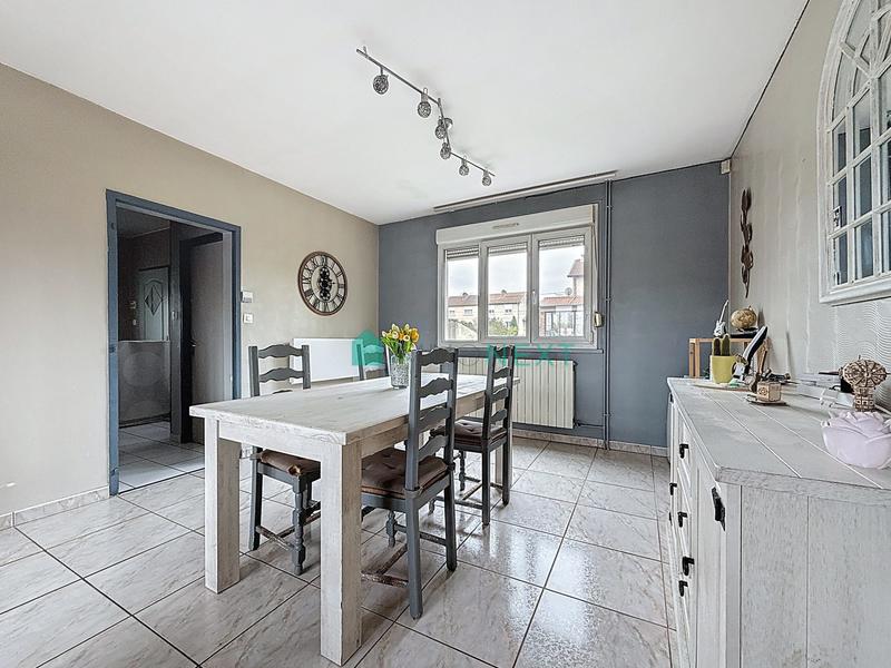 Maison - 80 m² - 4 pièces