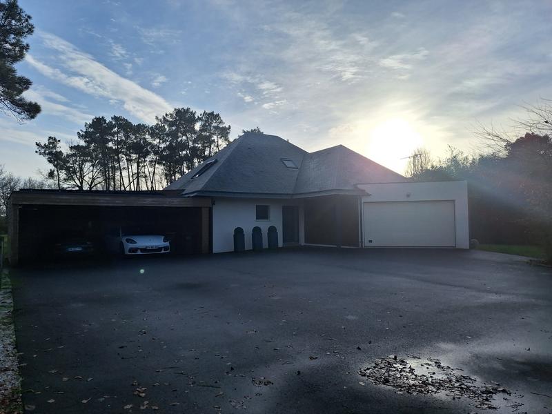 Maison contemporaine - 173 m² - 6 pièces