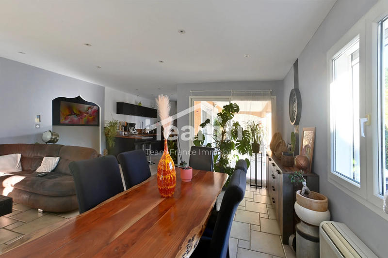 Maison - 115 m² - 4 pièces