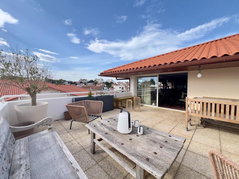 Appartement - 115 m² - 4 pièces