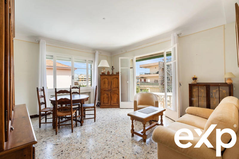 Maison traditionnelle - 155 m² - 6 pièces