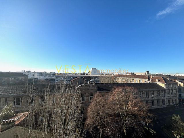 Appartement - 76 m² - 3 pièces