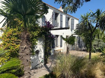 Maison - 125 m² - 6 pièces