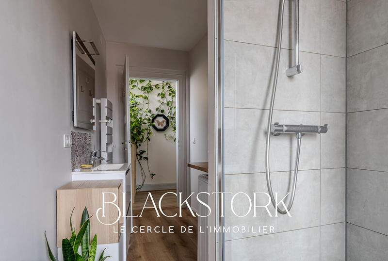 Appartement - 72 m² - 2 pièces