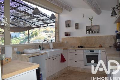 Maison - 124 m² - 4 pièces