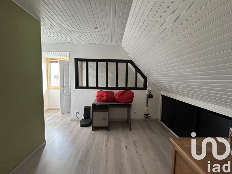 Maison - 195 m² - 9 pièces