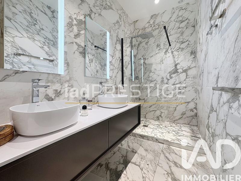 Appartement - 127 m² - 5 pièces