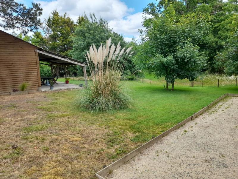 Maison - 261 m² - 9 pièces