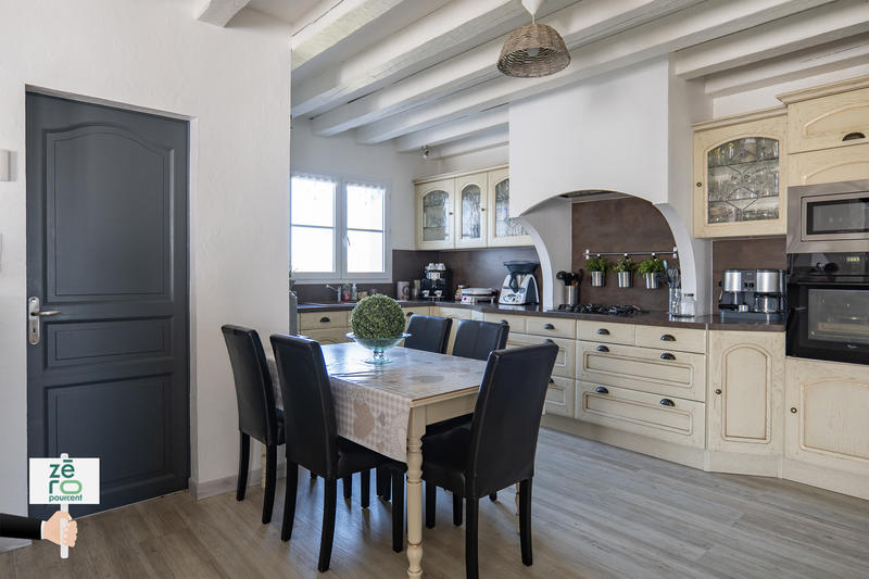 Maison - 155 m² - 8 pièces