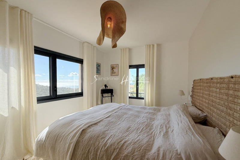 Maison - 135 m² - 4 pièces