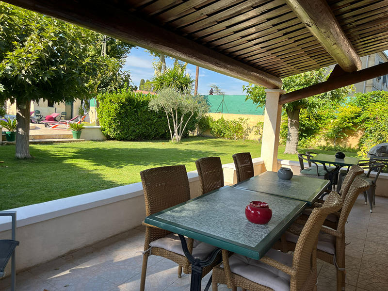 Maison - 168 m² - 6 pièces