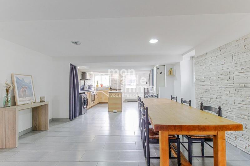 Maison - 144 m² - 5 pièces