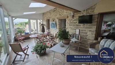 Maison ancienne - 196 m² - 6 pièces