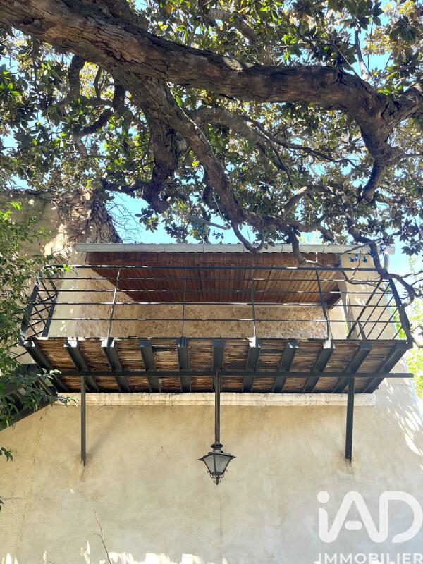 Maison de ville - 245 m² - 10 pièces